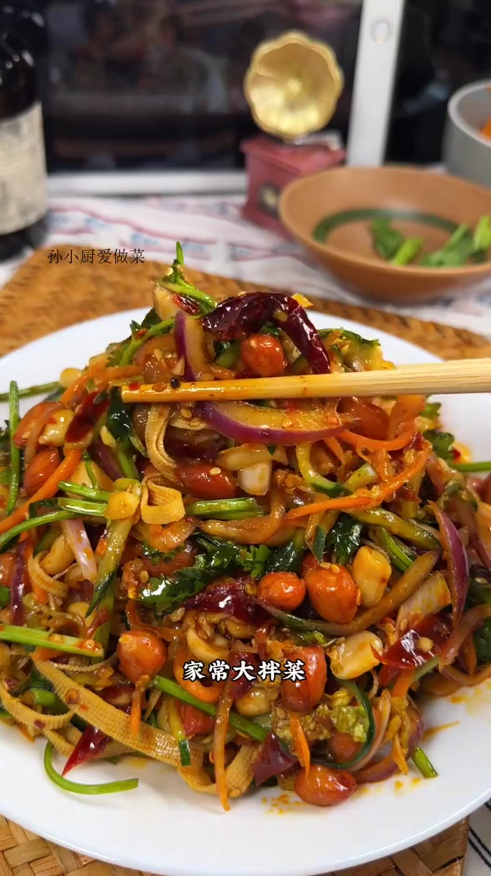 美食分享日常饭馆的招牌小凉菜脆爽开胃麻辣酸甜