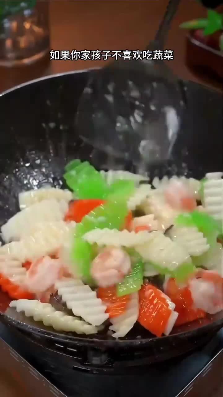 鲜美好吃的山药炒虾仁!