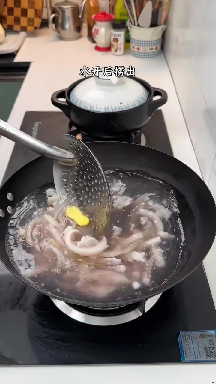 火辣下饭的爆炒干锅菜