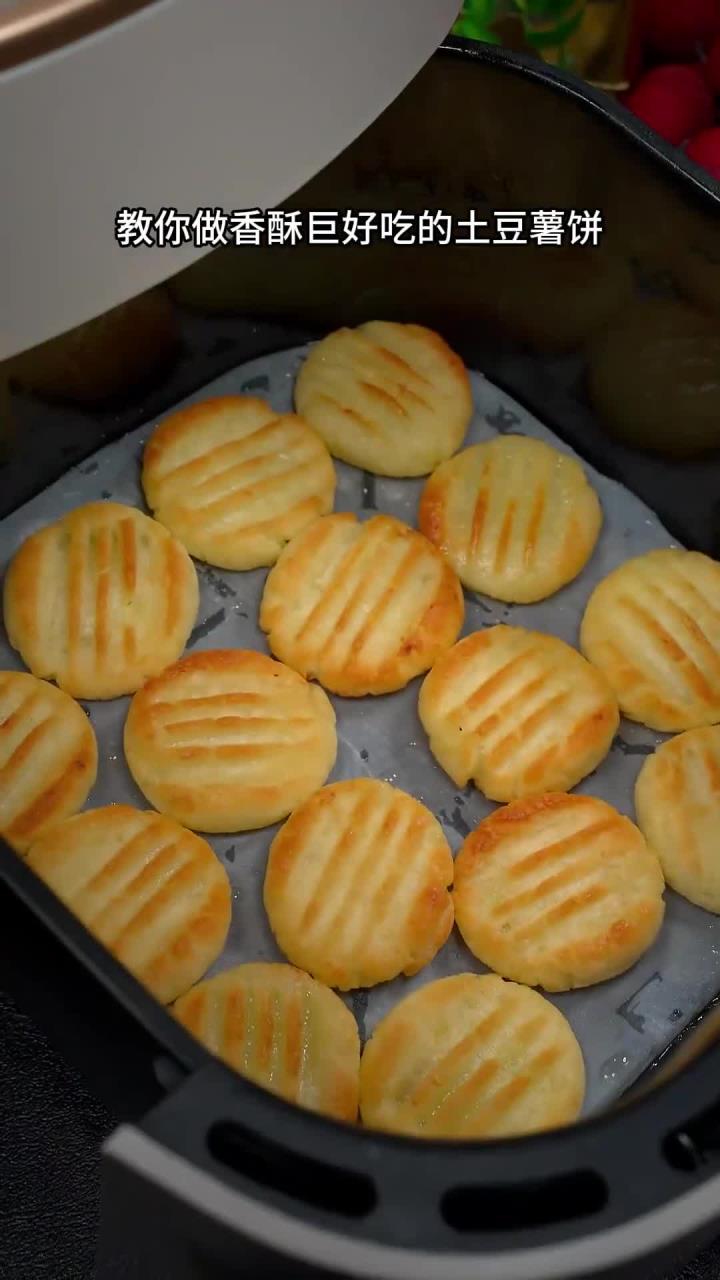 酥脆可口的脆炸土豆饼