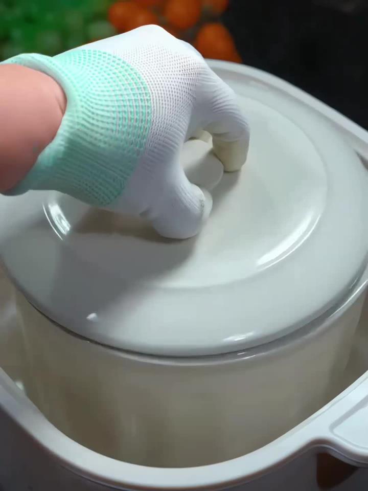 孩子放学就能吃上热气腾腾的饭菜,主要简单还方便