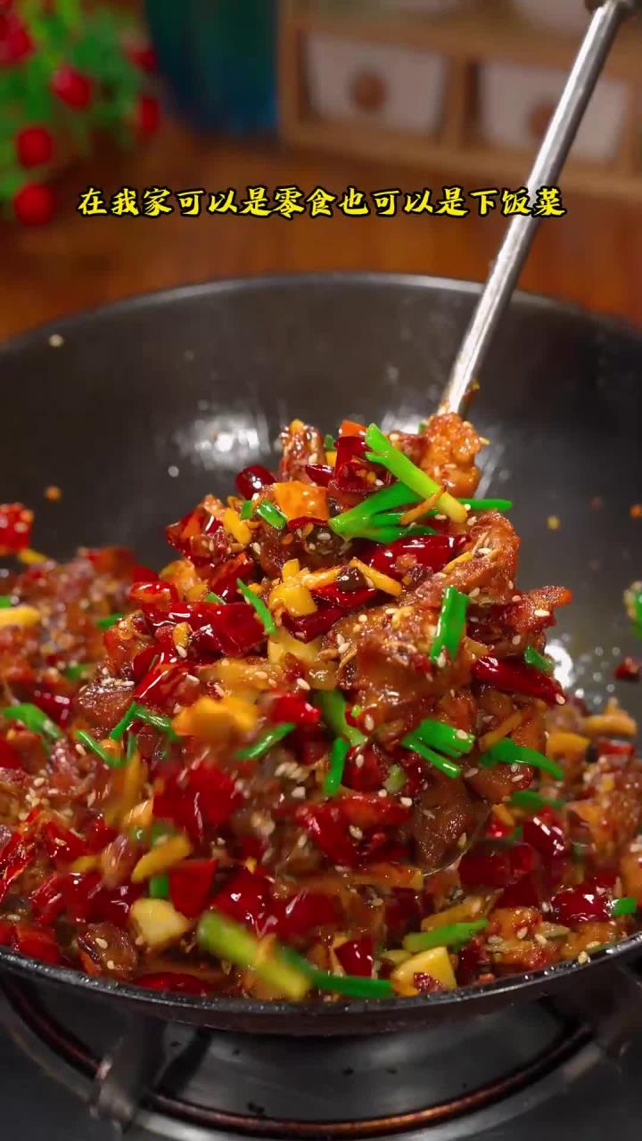 火辣下饭的干锅辣子鸡