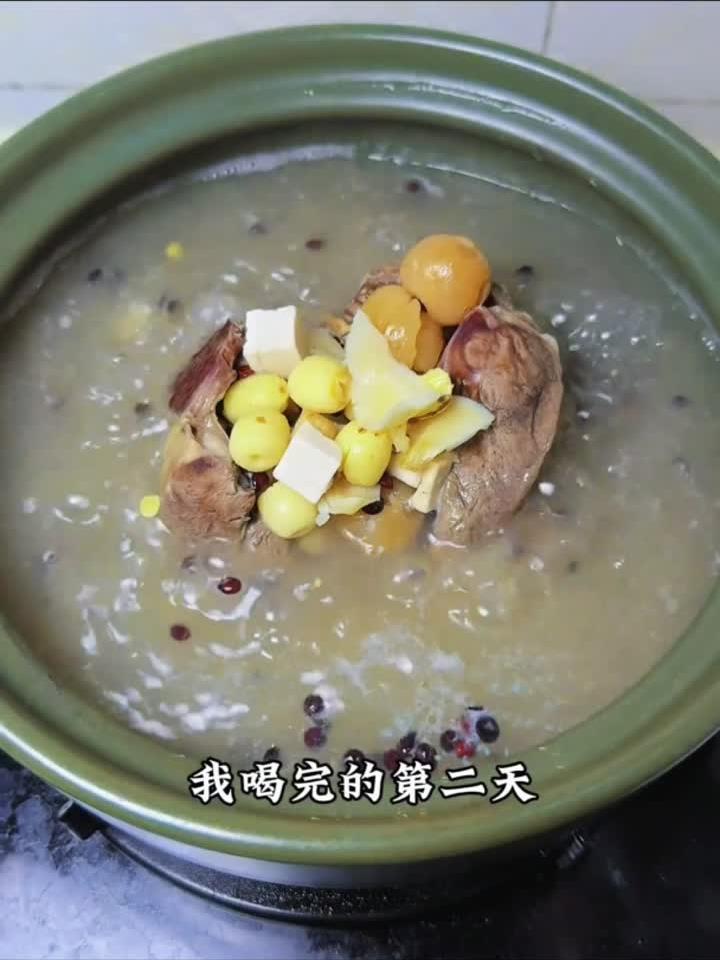 广东人煲汤秘诀，一锅暖心暖胃的养生汤！
