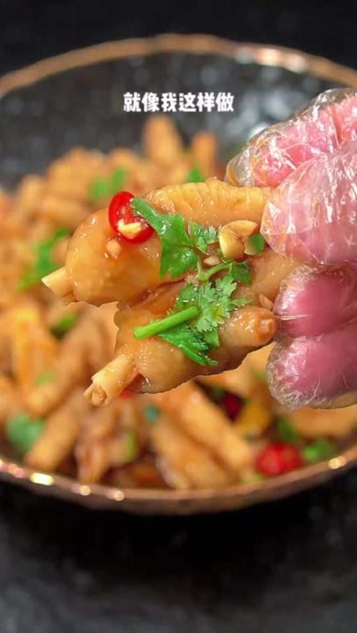 在家就能做!网红柠檬鸡爪,酸辣爽口,做法简单易学