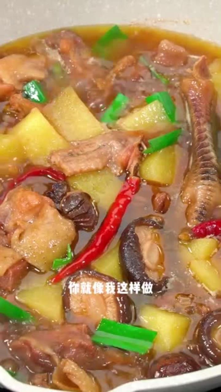 湘菜做法的黄焖鸡,你吃过吗?看看和你们做的有啥不一样