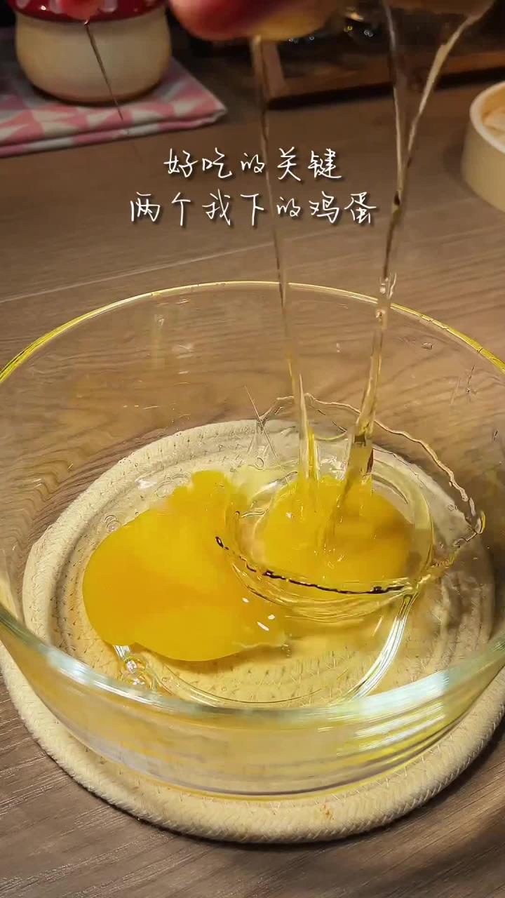 做法简单!一次做成爆浆蓝莓酸奶蛋糕,酸酸甜甜Q弹棉软