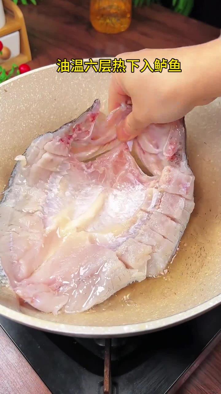 这样做的万州烤鱼，外焦里嫩，香辣入味，特别好吃