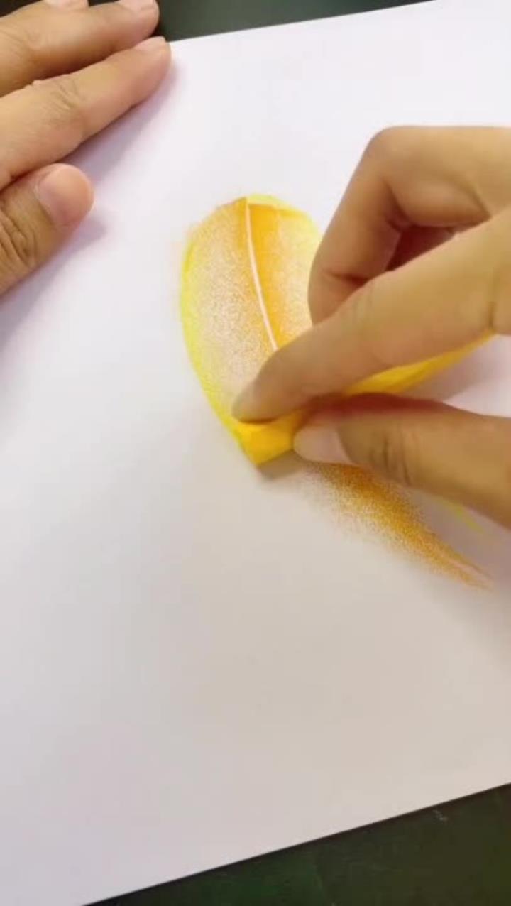 油画棒简单几笔画鱼，一起来画吧