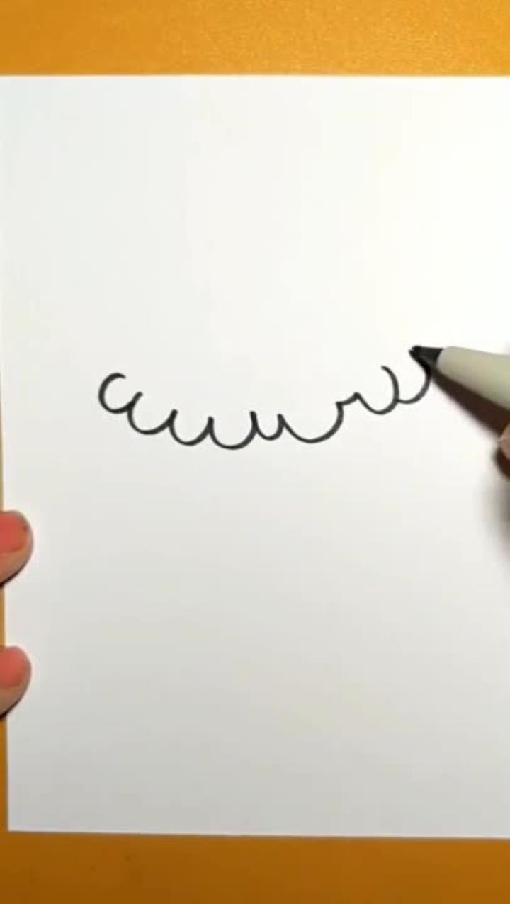 草莓蛋糕简笔画~