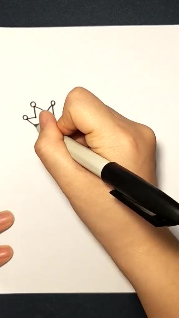 画一只骄傲的天鹅公主~