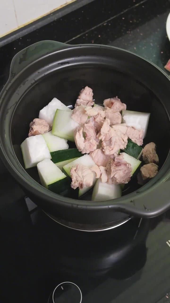 冬瓜火腿汤煲汤 冬瓜 金华火腿