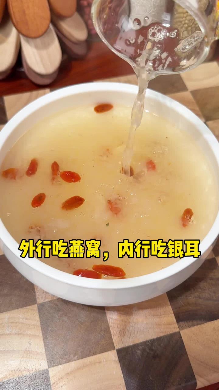 家常养生餐制作 食材互补营养全，吃着健康活力足