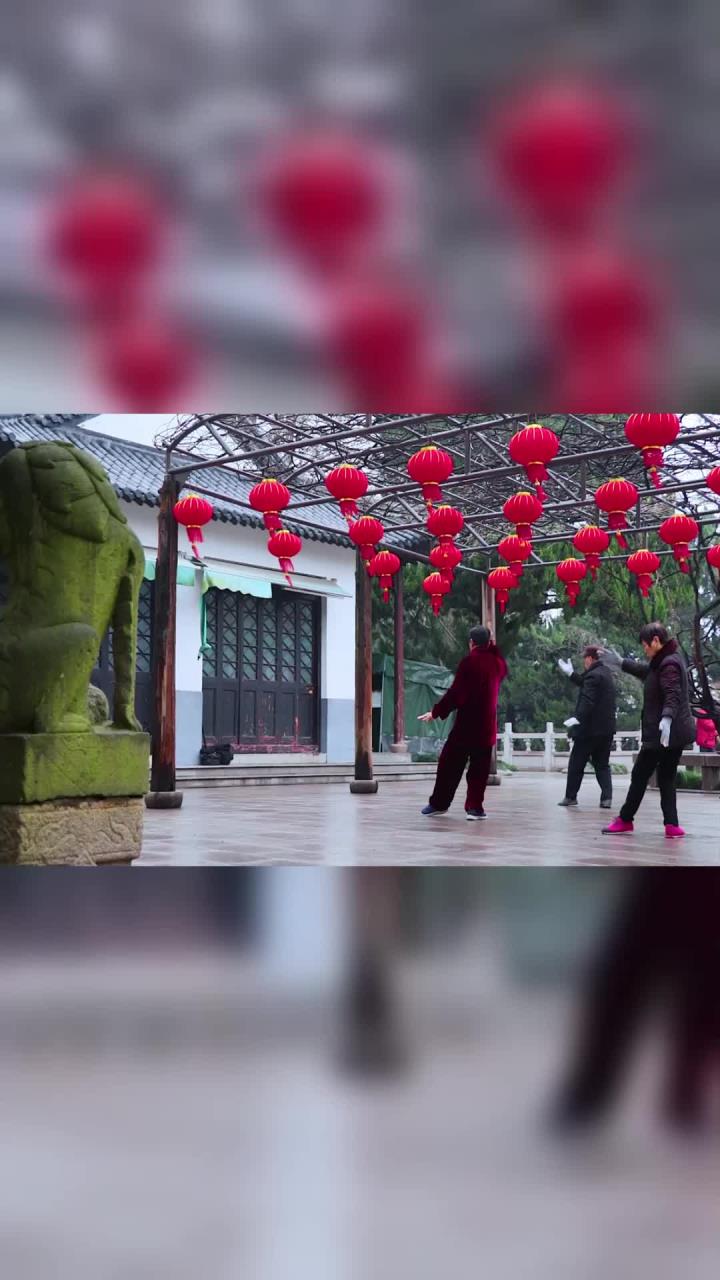 蜂蜜除了糖,还含有哪些特殊营养成分?怎么喝才管用?