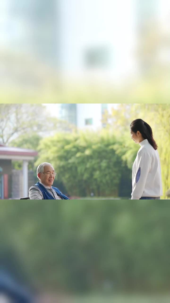 对比一下莴笋和莴笋叶的营养价值,不吃莴笋叶太亏了!