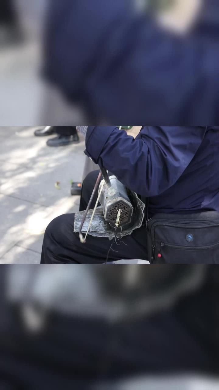 对比芹菜茎和叶的营养成分，不吃青菜叶太可惜了，怎么吃？