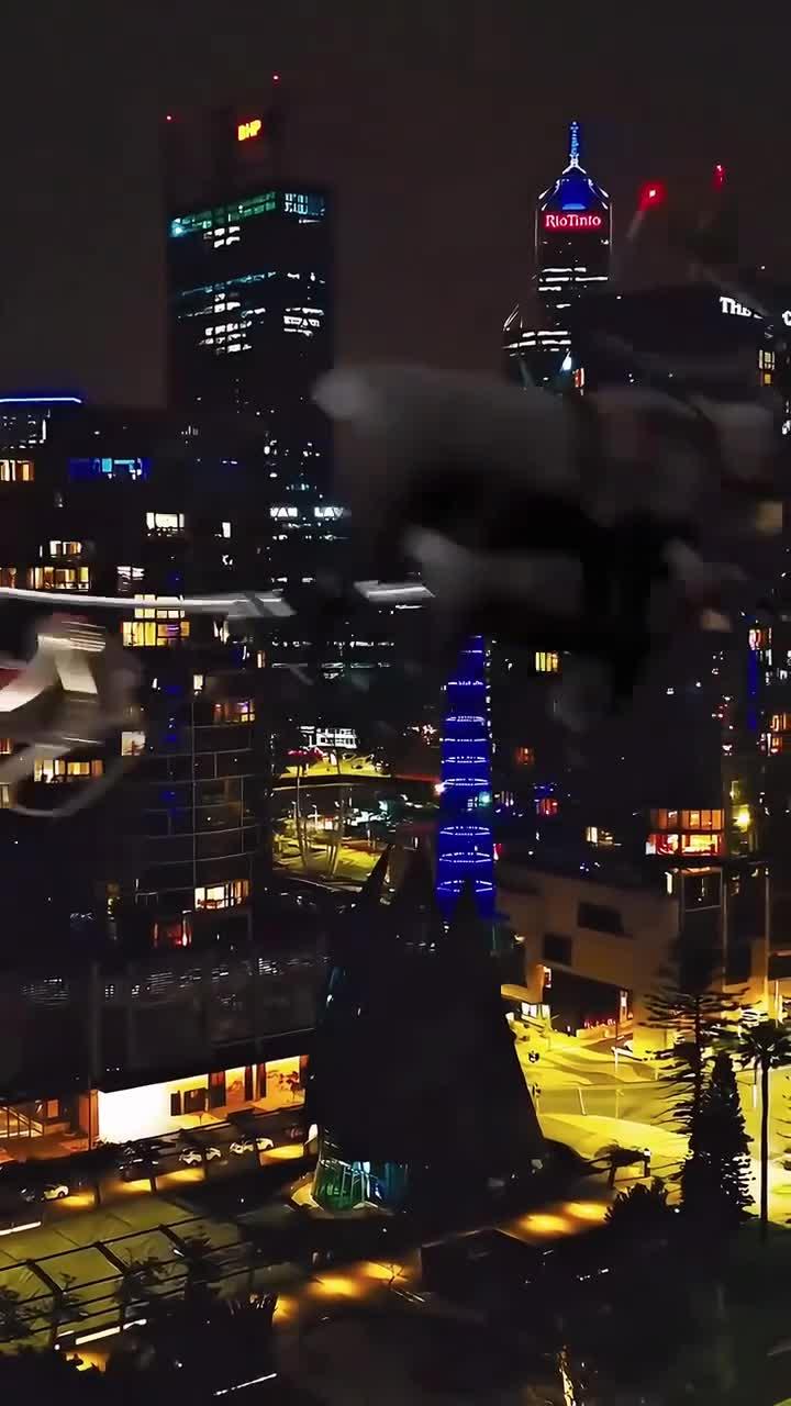珀斯圣诞夜:天鹅河畔 Optus Stadium 夜景璀璨,漫步赏流光