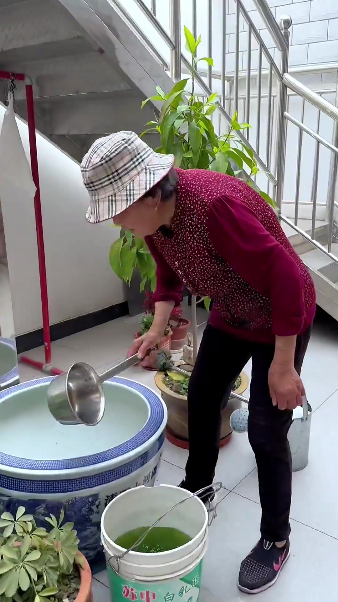 龙虾配烧烤，感谢小棉袄～哈哈哈～