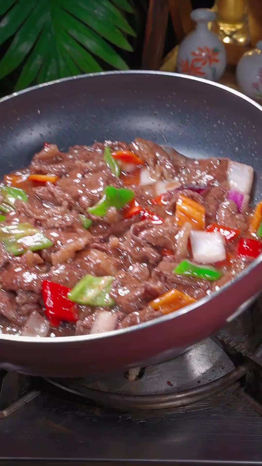 像我这样炒出来的黑椒牛肉片比豆腐还嫩 鲜香嫩滑 孩子特别爱吃