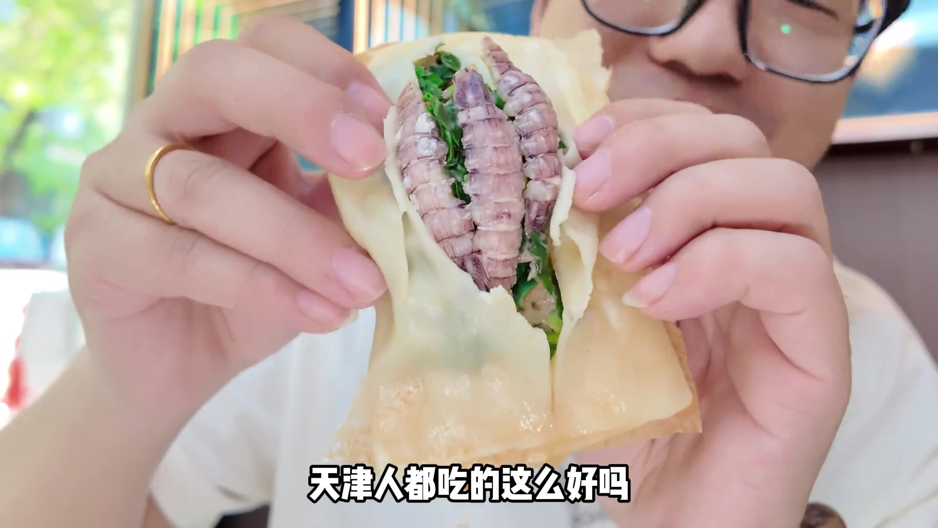 天津人吃的也太好了,这皮皮虾锅贴,八珍豆腐太诱人了