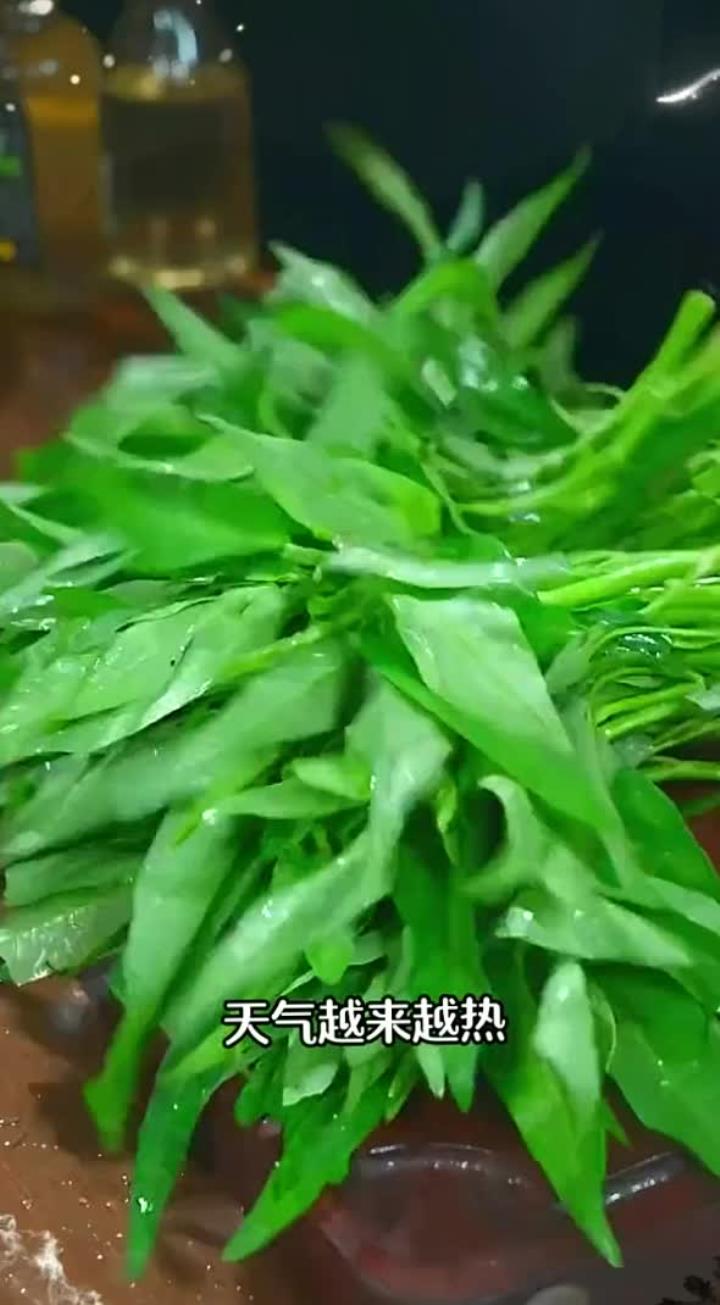 家里来客必备的十五道凉拌菜，个个都夸你是大厨