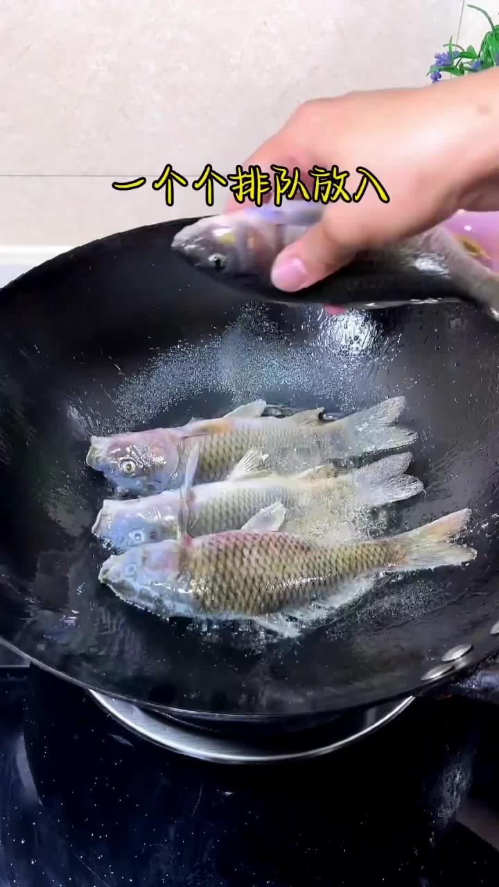 这样做的冷水鱼太好吃了，记得多煮点米饭！