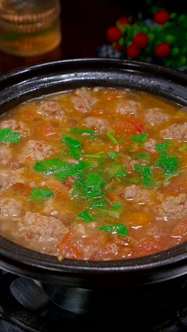 番茄肉丸汤 孩子不想吃你就想个这个番茄肉丸汤好喝又营养