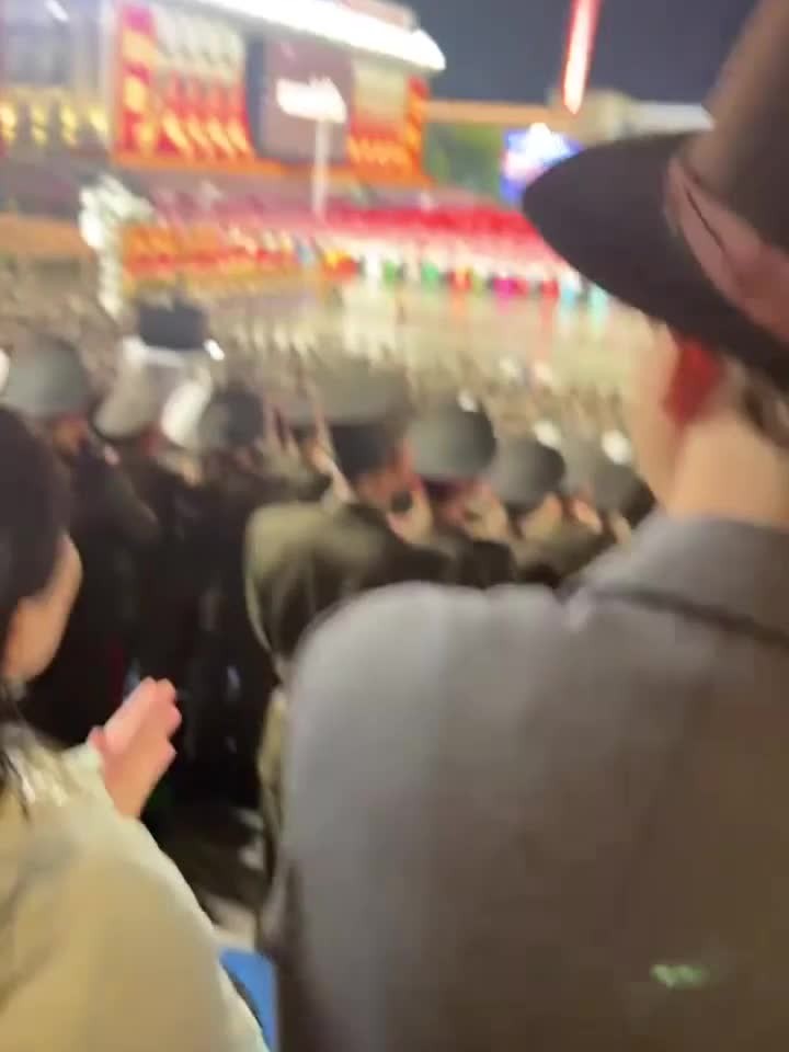 2025朝鲜建党80周年阅兵式