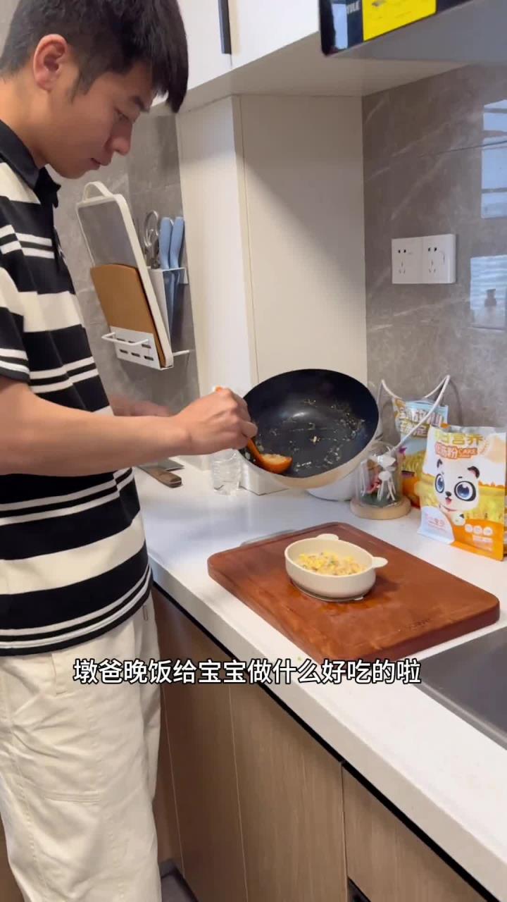 10月龄宝宝可以吃的山药疙瘩汤 爸爸做的宝宝辅食疙瘩汤宝宝很爱吃做法简单快速早餐