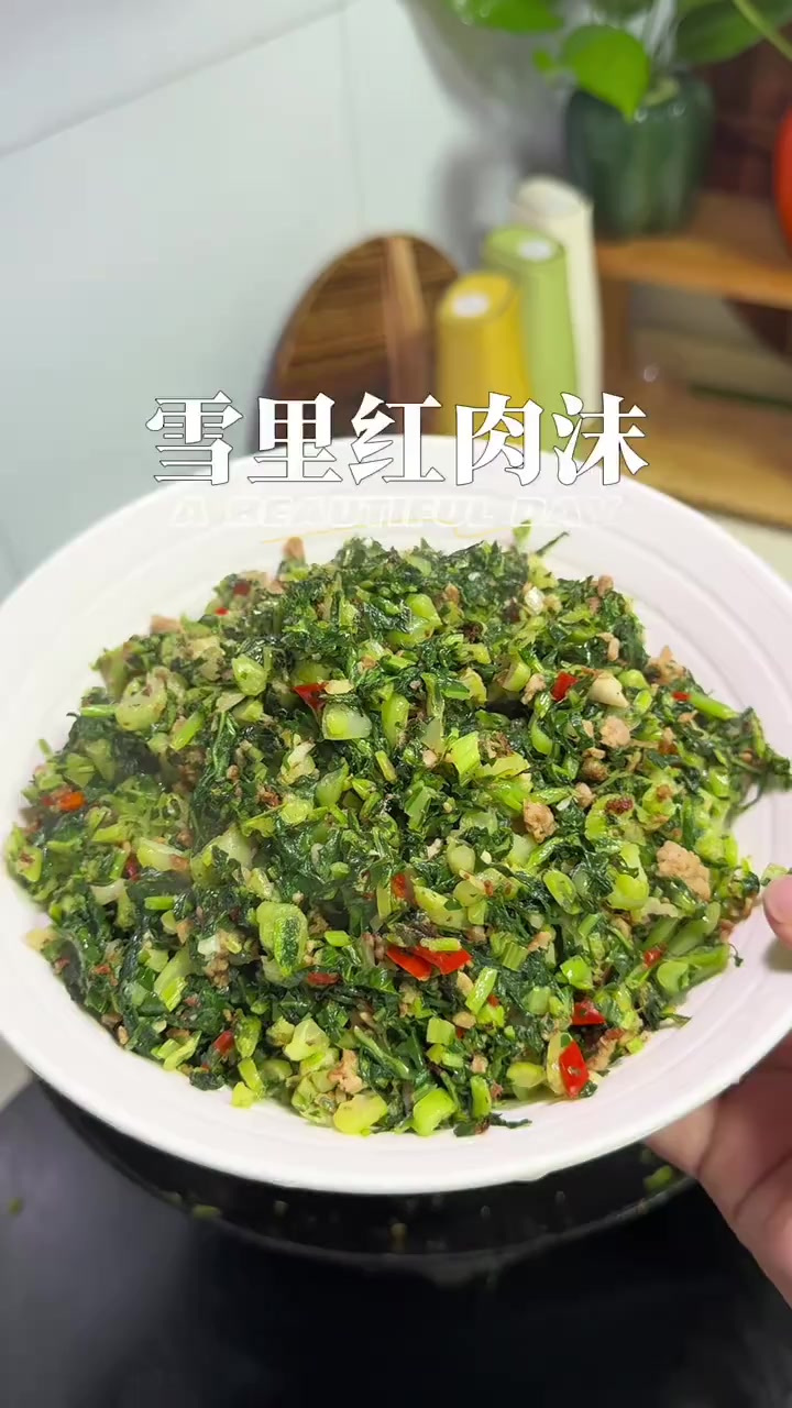 老湘菜馆经典菜系雪里红肉末，80后下馆子必点菜，狂下三碗米饭