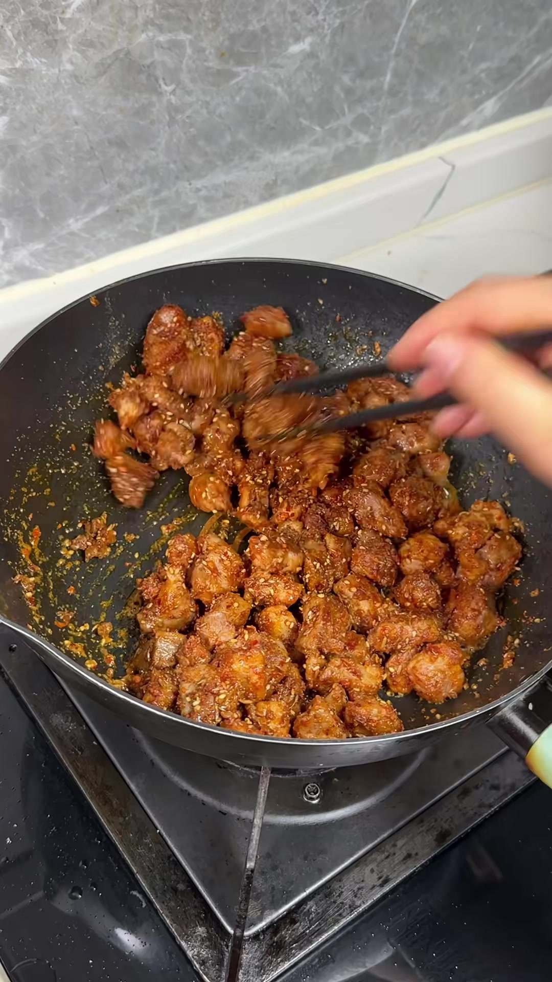 自己在家做的烤肉串，干净卫生，孩子说比买的还好吃