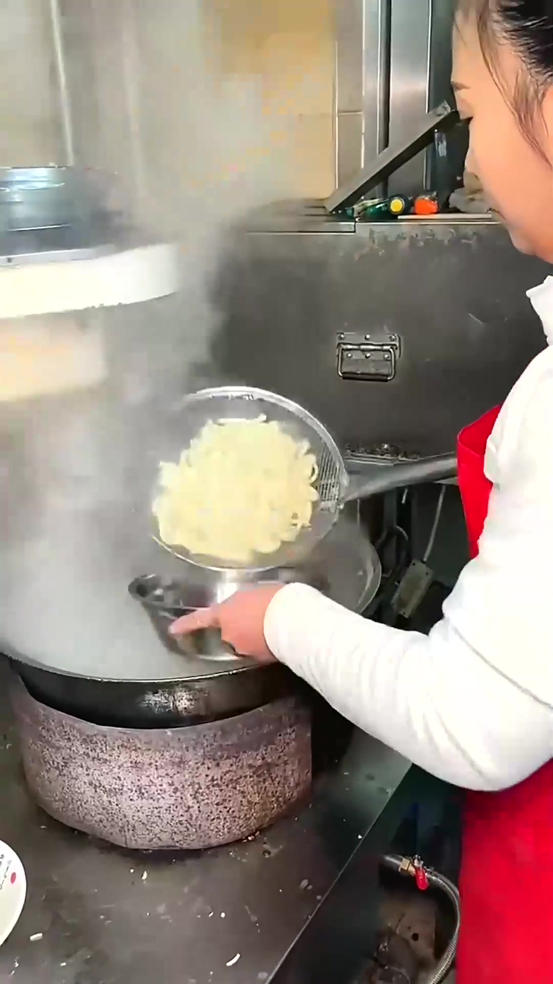  山西清徐县特色面食烧肉丸子面