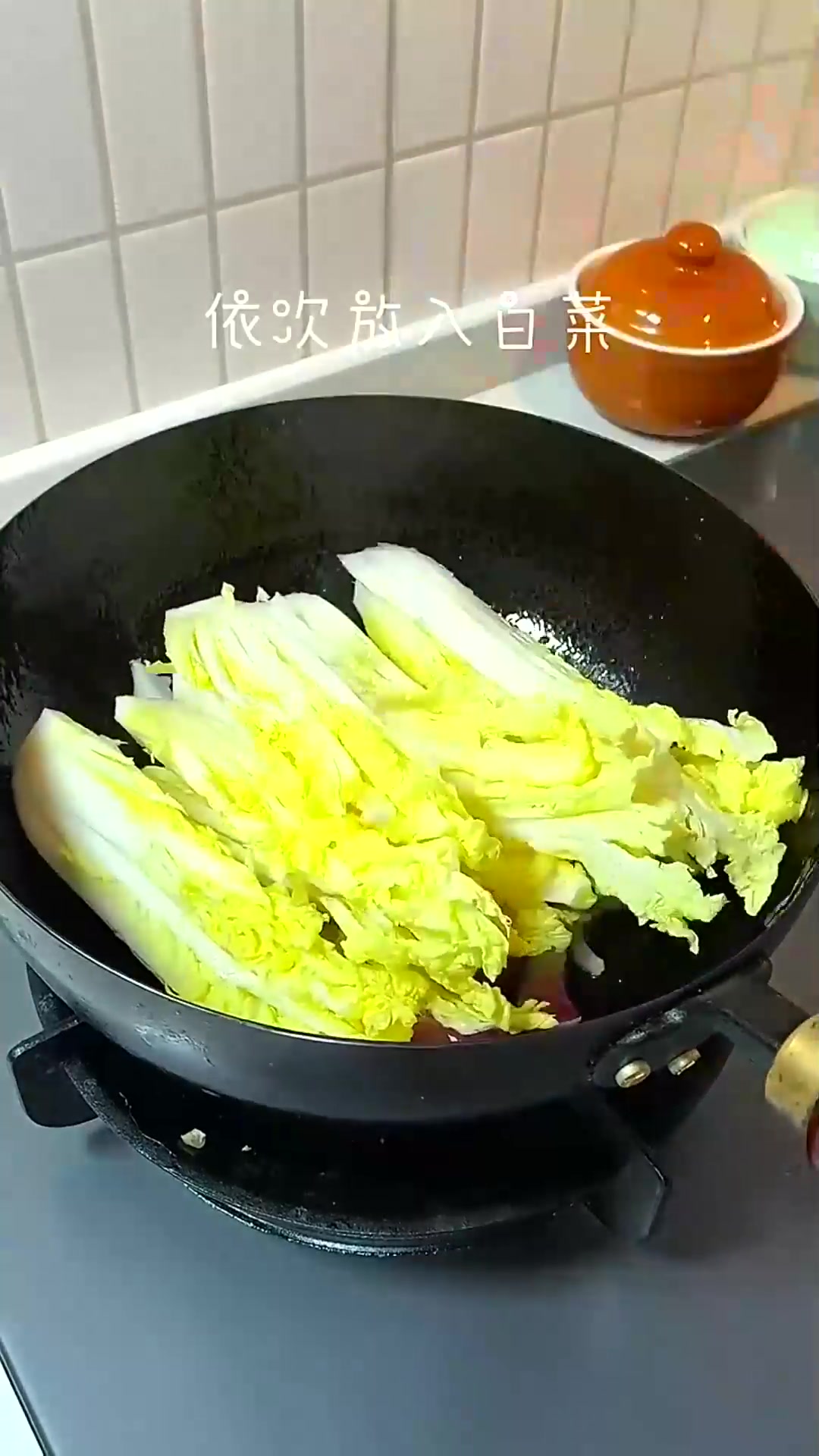  真没想到饭馆的蒜蓉粉丝虾,做法竟然这么简单