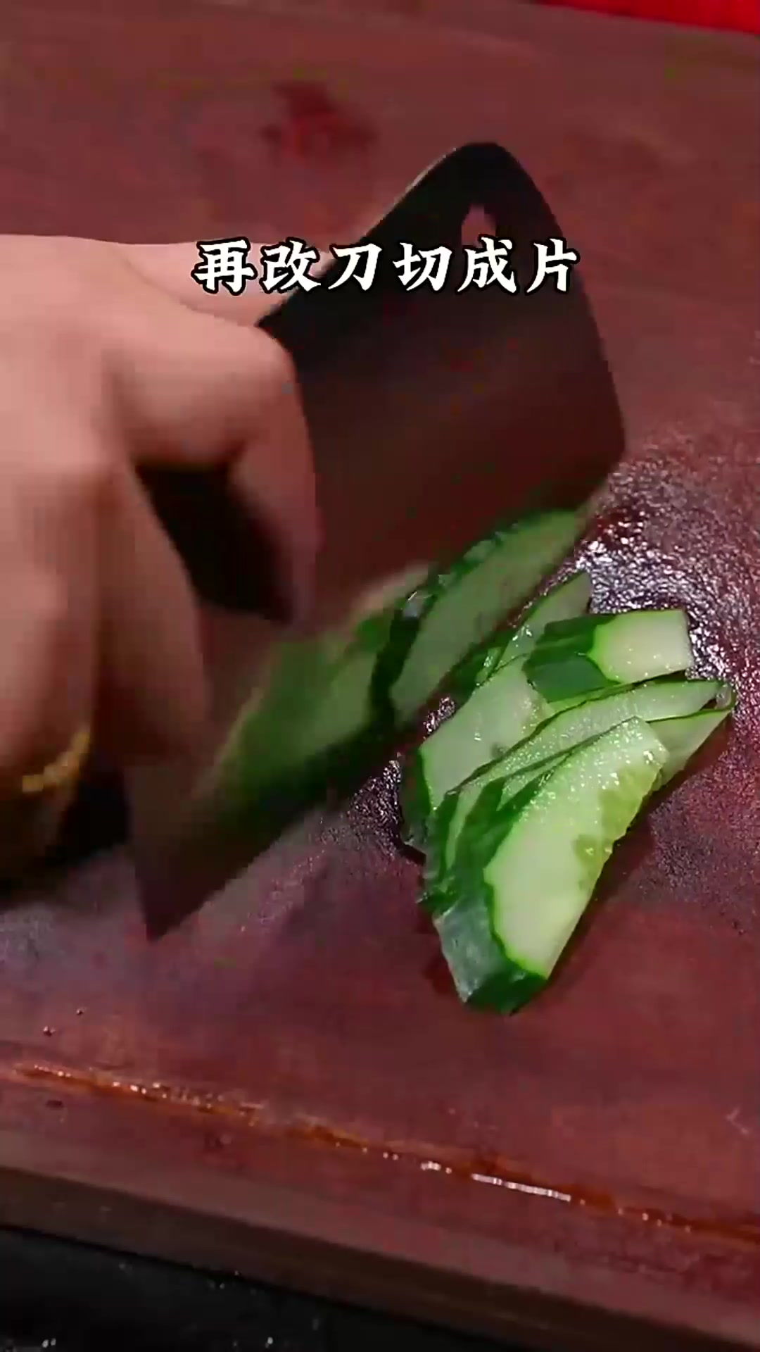  这个菜真的香到没朋友!黄瓜鸡蛋炒火腿