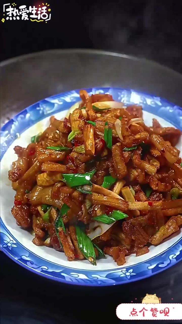 嘎嘣脆的萝卜干炒肉炒腊肉都非常好吃又下饭