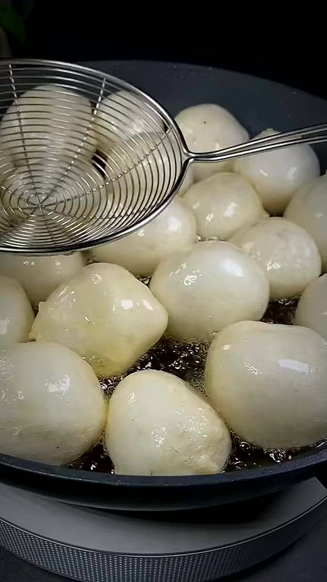 广东罗定的皱鱼腐很多人都喜欢吃！味道真的鲜美！