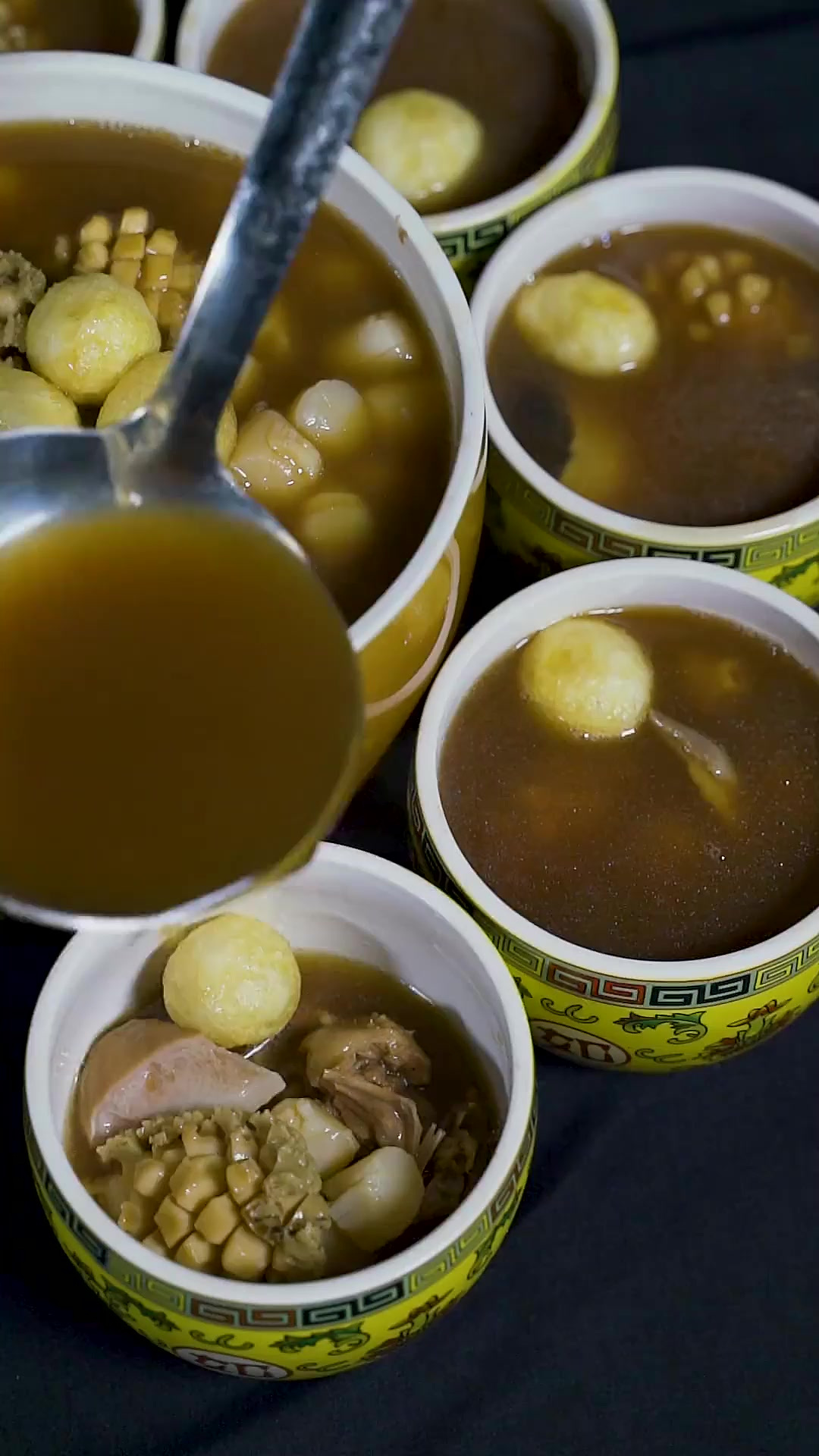 家常版佛跳墙——坛烧八味！八种食材结合，融为一坛美味！