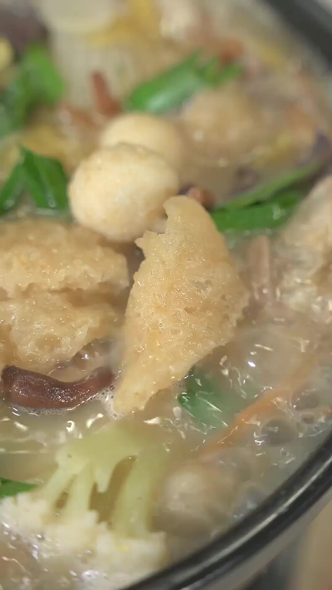 福州人一定都吃过这道流传百年的闽菜——杂烩汤！加或不加鱼露