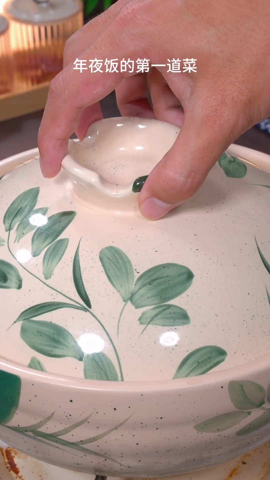 年夜饭做上这样一道鲍鱼排骨汤，大人小孩都爱吃