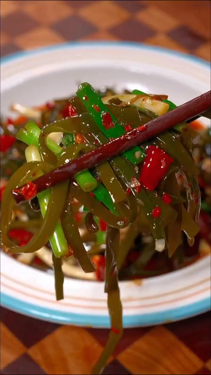 餐桌上必备八道凉拌菜做法，每次有凉拌菜，米饭都能多吃两碗