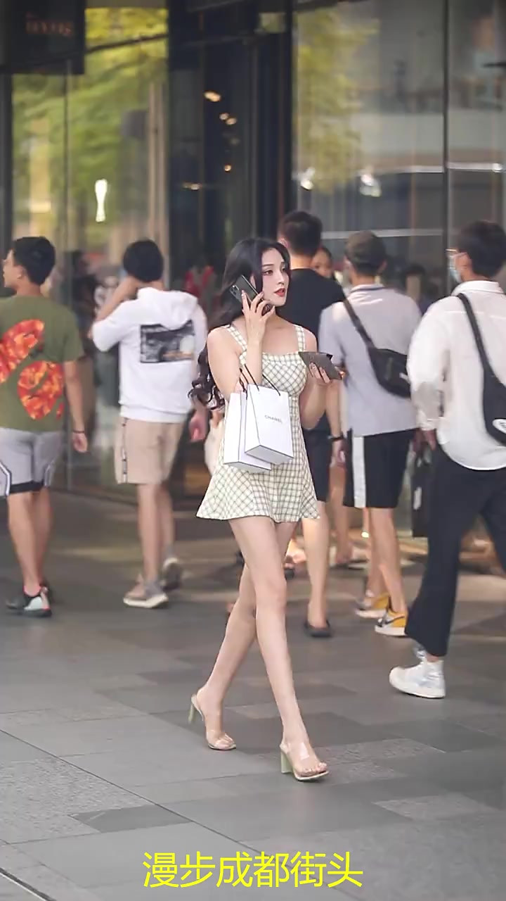 怎么选啊，每个都好喜欢啊——帽子的设计有巧思