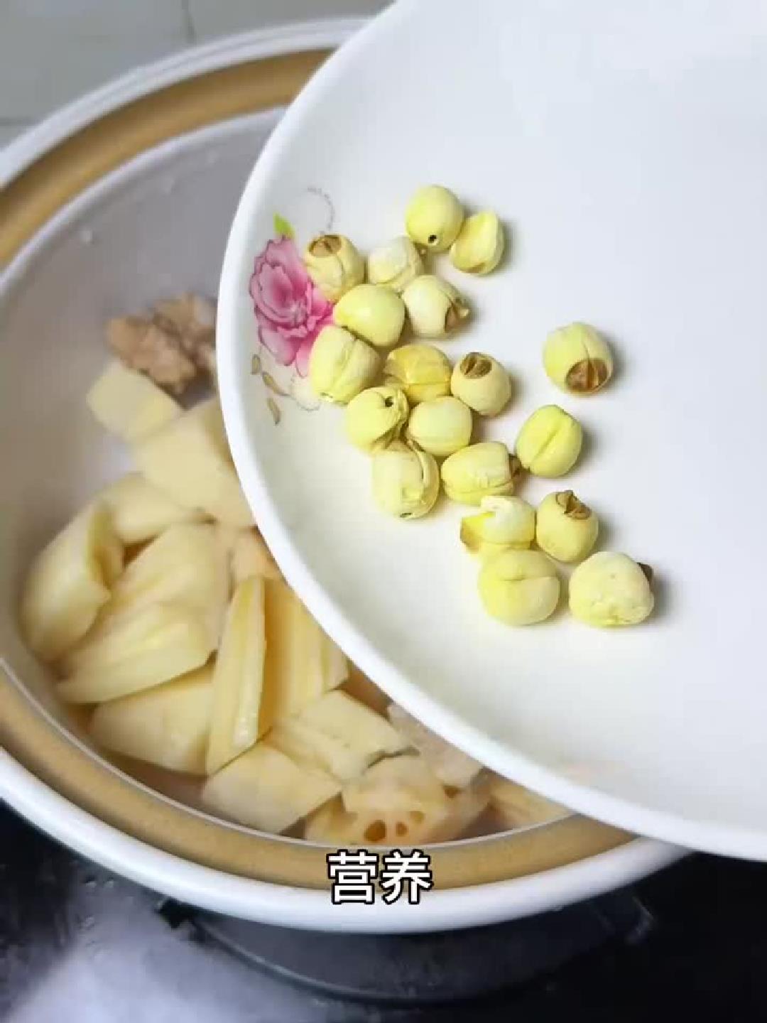 秋藕赛人参!立秋后必喝这碗汤,滋补养颜又养生