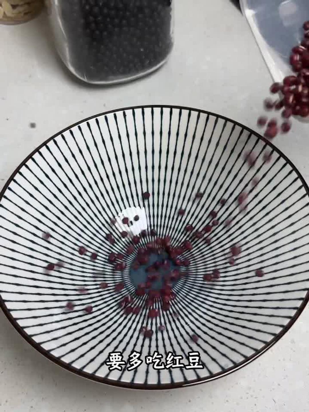 夏日养生首选！这碗红豆西米露比奶茶更解馋