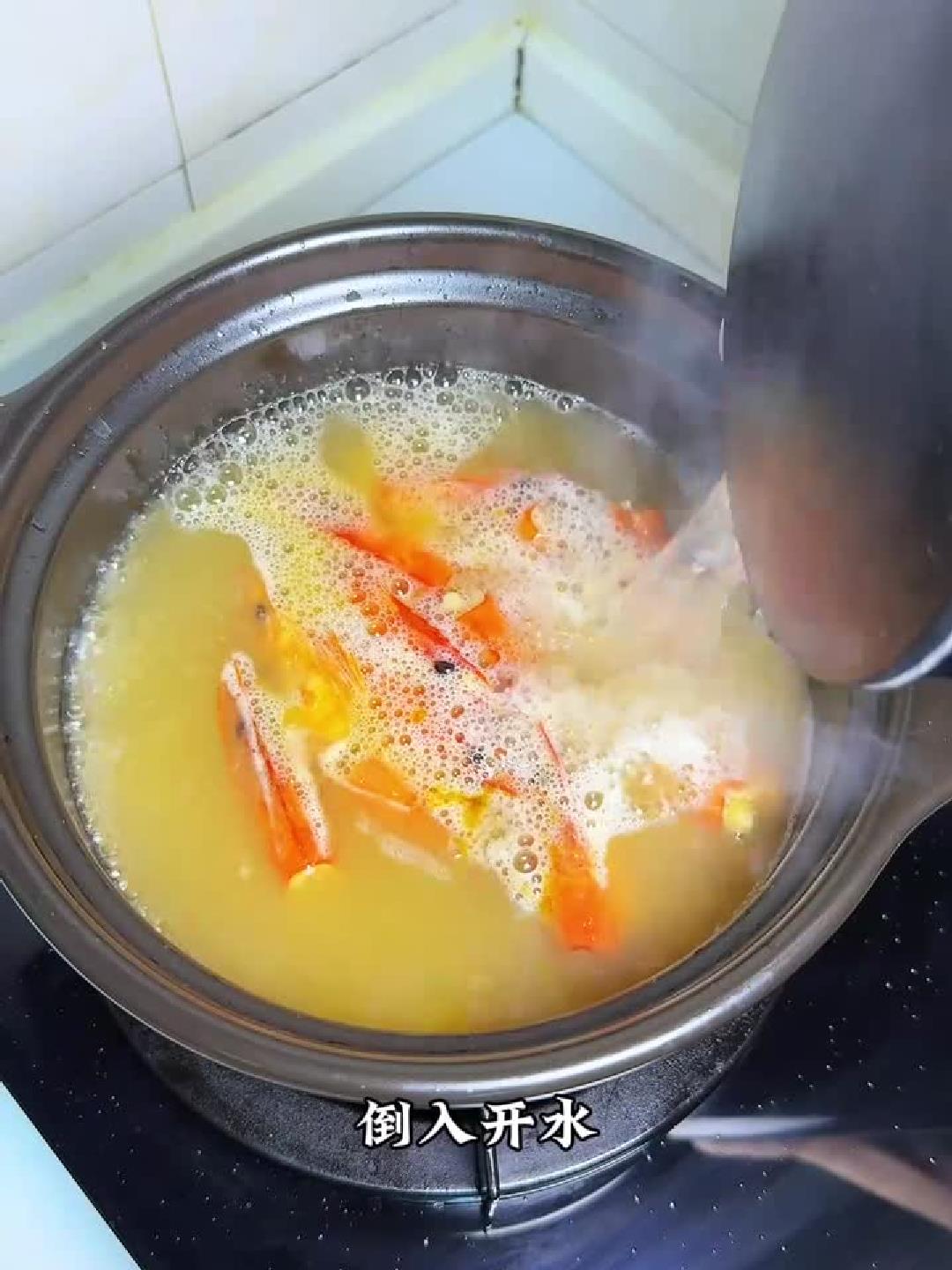 一碗热粥，温暖了胃也温暖了心