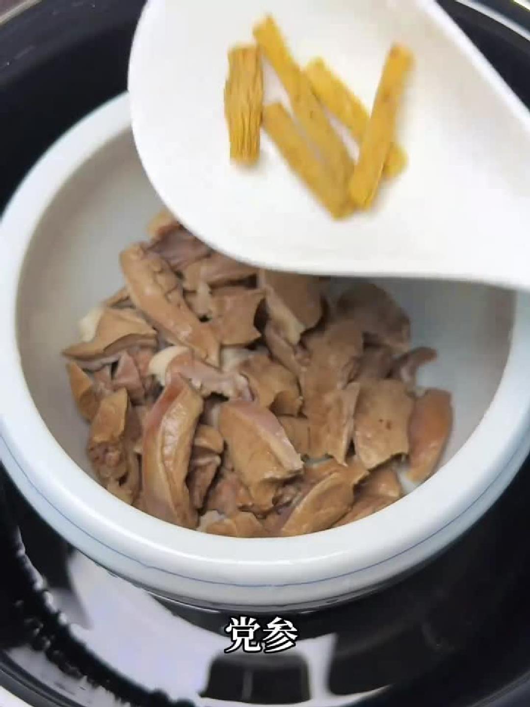 滋补养生必备！广东猪心汤的秘制做法大公开