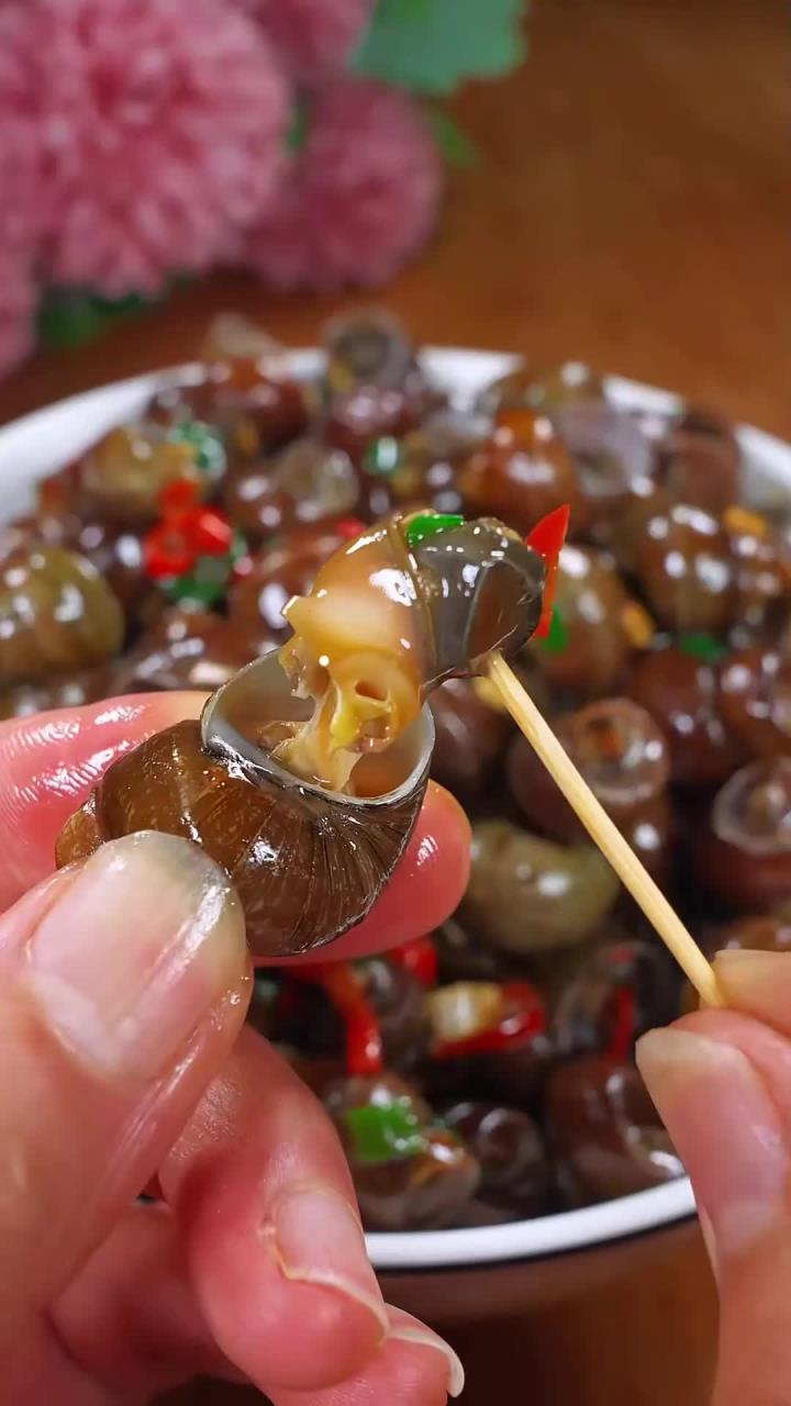 湘菜馆桌桌必点的口味唆螺,一口一个,好吃的停不下来!