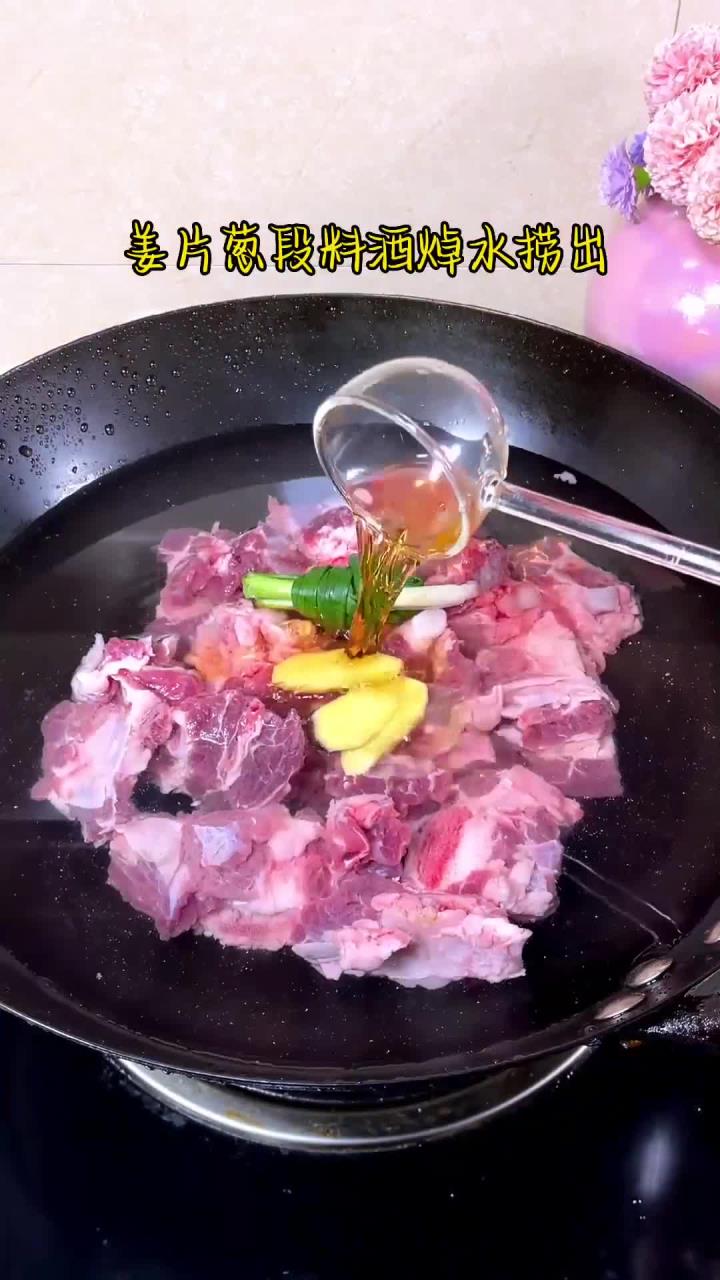在我们郴州田螺牛排也是一道招牌菜,在家也能做出大厨的味道!湘菜