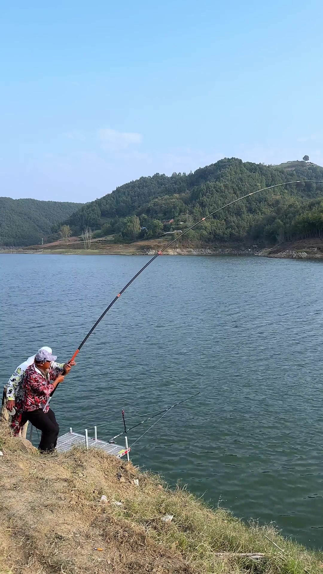 李大毛老师再战百斤青鱼—预告 (2)