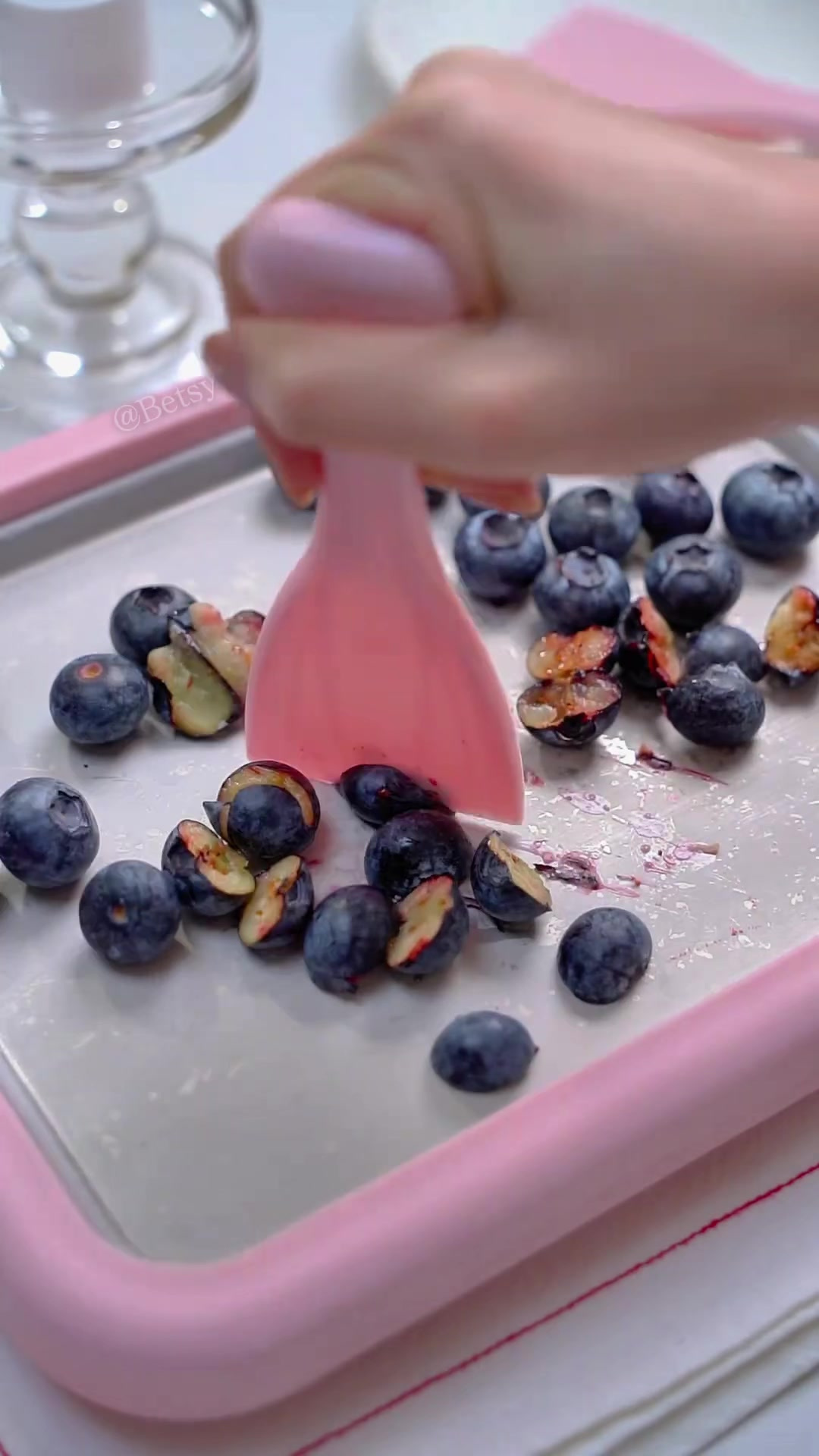 紫薯奶油卷千层蛋糕