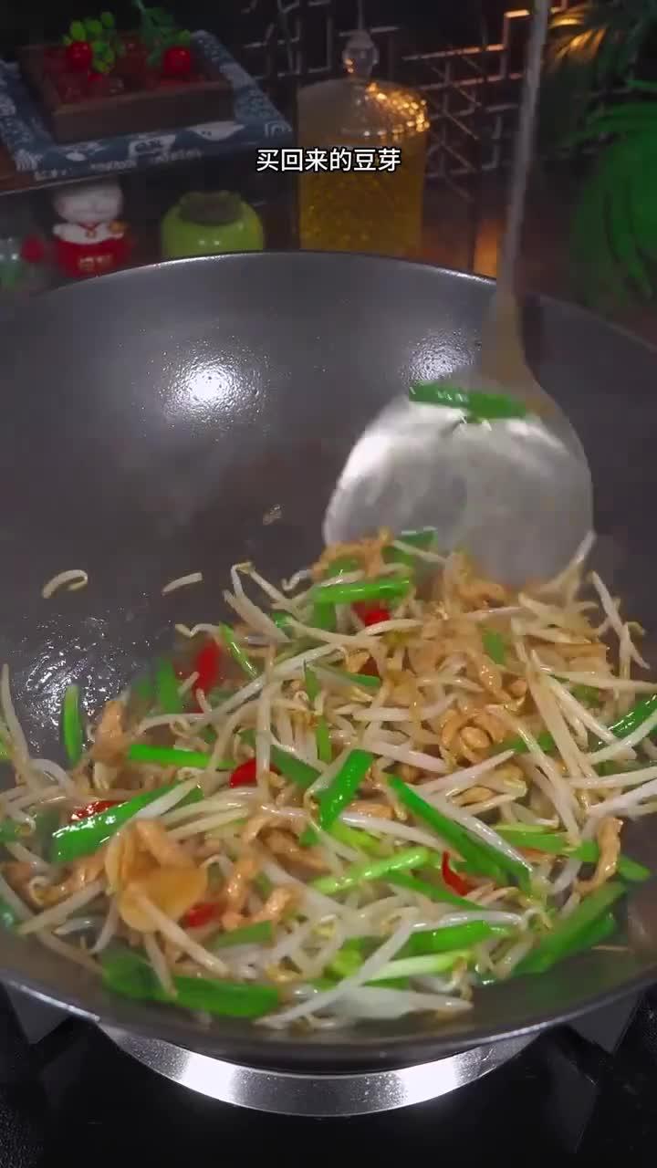 清脆可口的韭菜炒豆芽