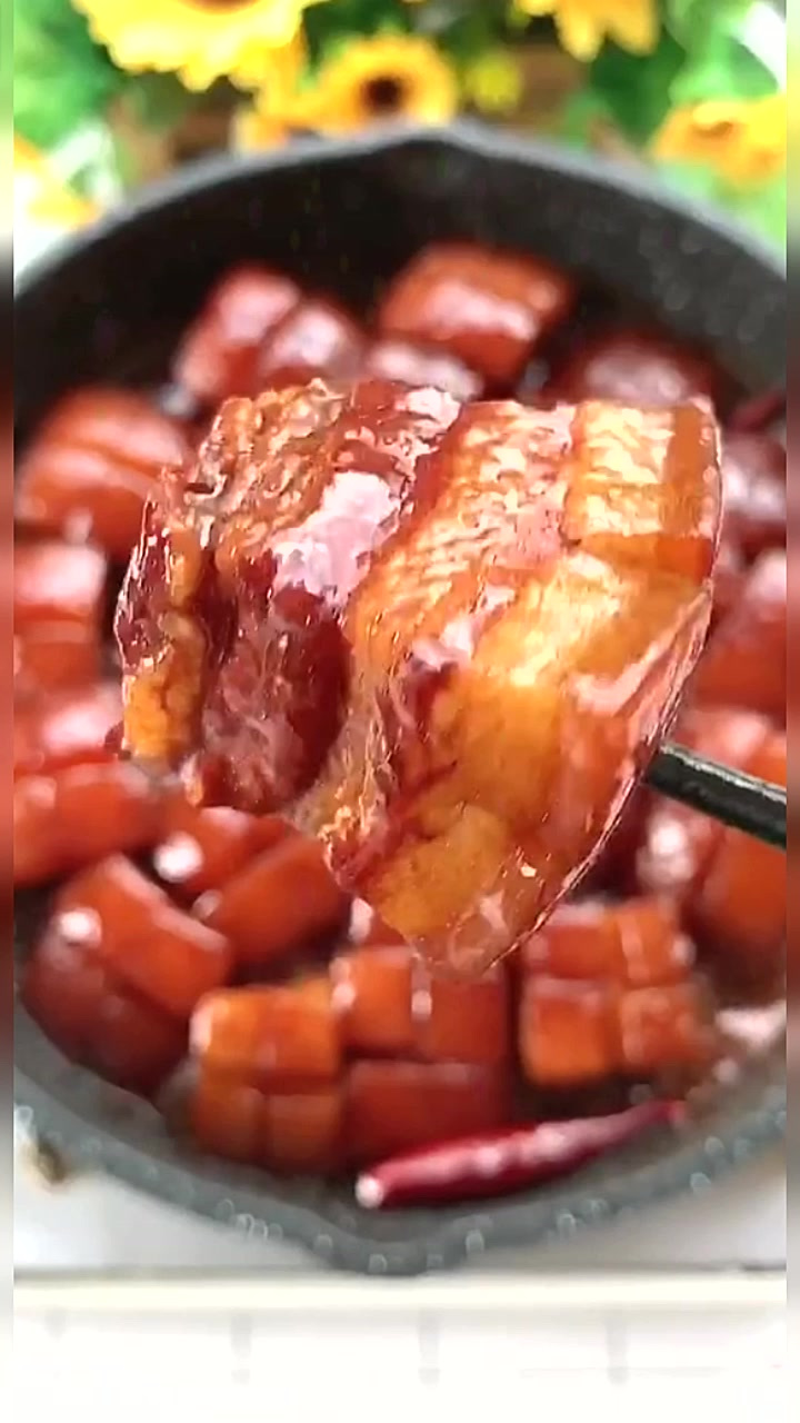 红烧东坡肉,瘦而不柴,肥而不腻